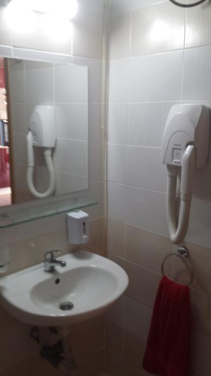 Pollo Resort Mikosta Apartments ซันนีบีช ภายนอก รูปภาพ