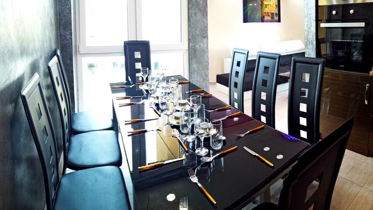 Pollo Resort Mikosta Apartments ซันนีบีช ภายนอก รูปภาพ