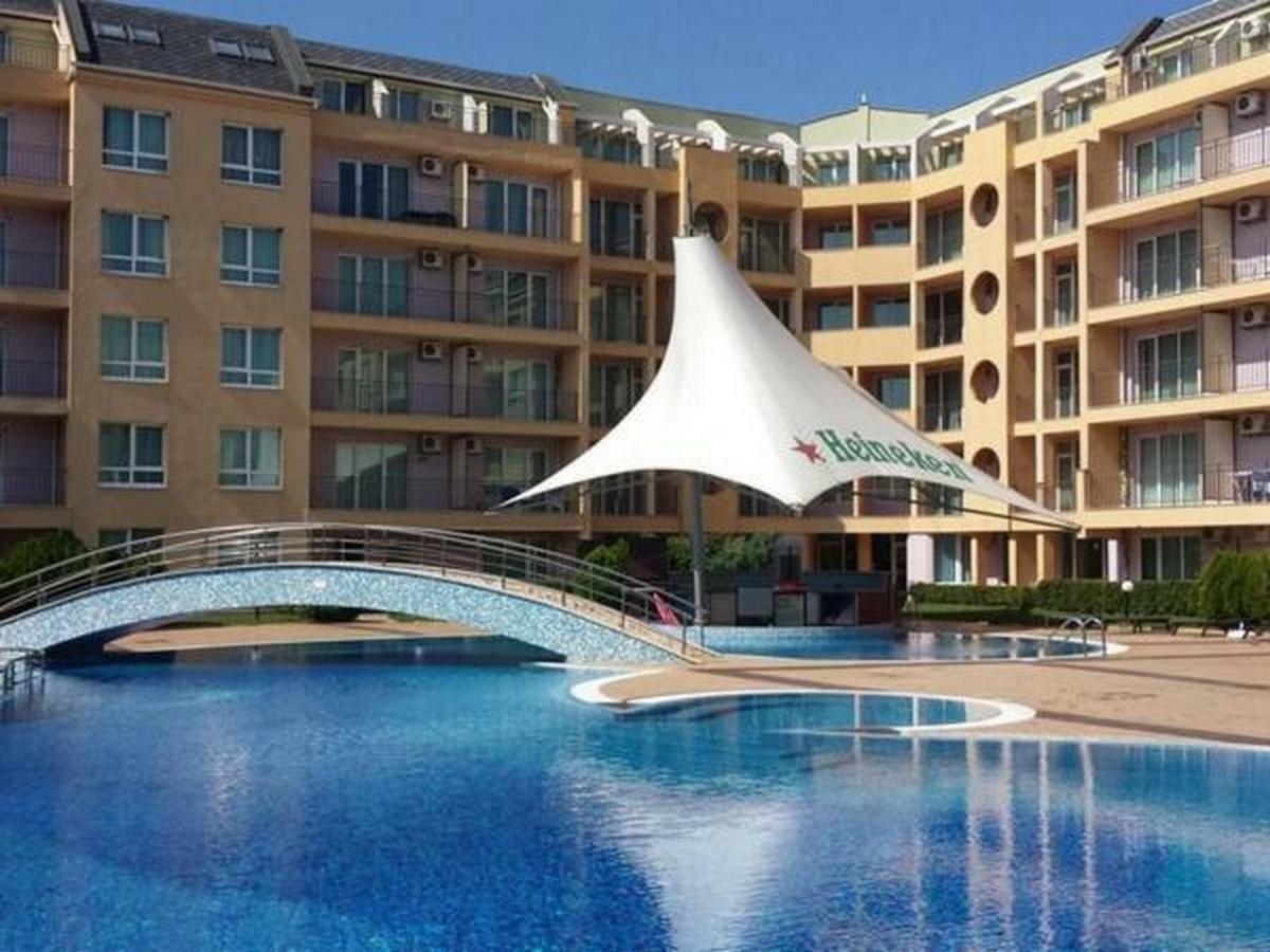 Pollo Resort Mikosta Apartments ซันนีบีช ภายนอก รูปภาพ